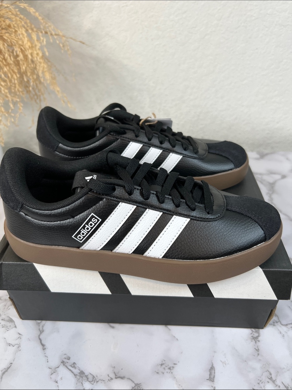 ADIDAS VL COURT BASE SHOES VARIOUS SIZES - Picture 6 of 11